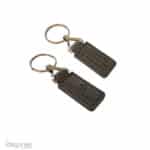 P02688 Sleutelhanger Grijs met blauw stiksel